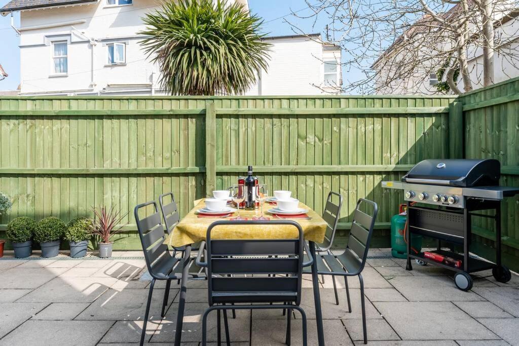 Rockmount Court Apartment Bournemouth Exterior foto