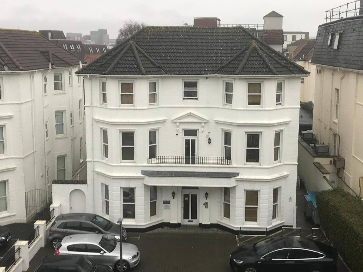 Rockmount Court Apartment Bournemouth Exterior foto